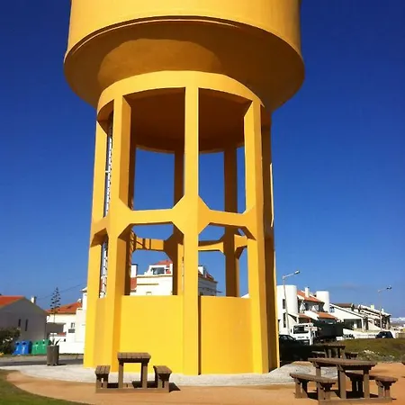 Surf 2 Gasthof Peniche