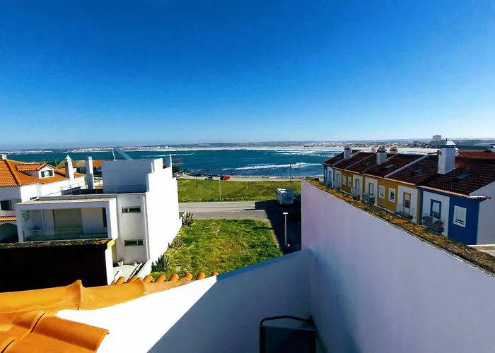 Surf 2 Pensionat Peniche