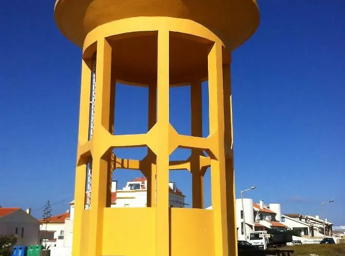 Surf 2 Pensionat Peniche